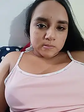 Snapshot of Valentina_Narvaez chatting on June 2026 07:36:01 PM Valentina Narvaez online show from June 2026 07:36:01 PM