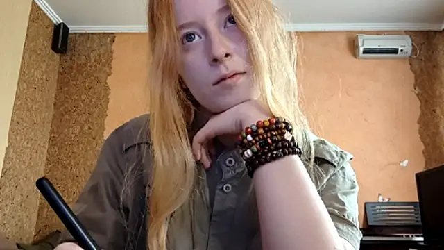 KateVibe 01 online show from May 2026 04:08:02 AM