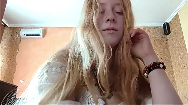 KateVibe 01 online show from May 2026 11:22:02 PM