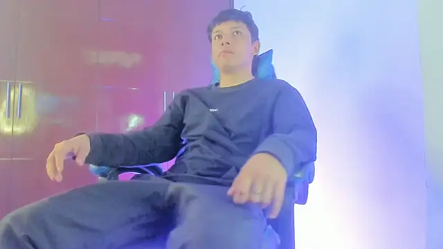 Lil Yei online show from April 2026 08:21:01 PM