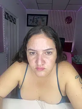 Snapshot of Fresita-12 chatting on April 2026 04:46:01 AM Fresita-12 online show from April 2026 04:46:01 AM