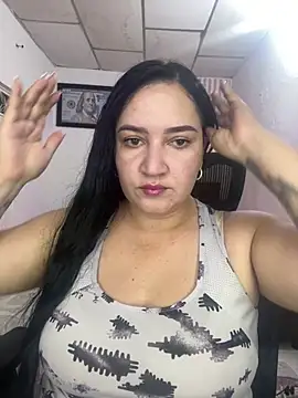 Fresita-12 online show from May 2026 10:04:02 PM