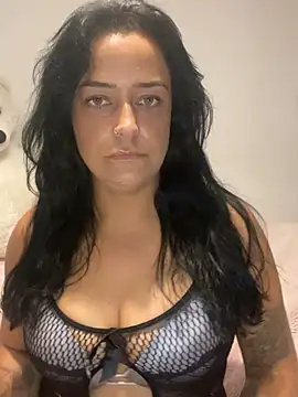 Snapshot of Katty_V chatting on June 2026 08:42:01 PM Katty V online show from June 2026 08:42:01 PM