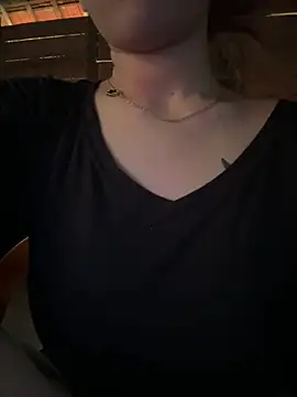 Sexx-12x online show from April 2026 11:38:01 PM