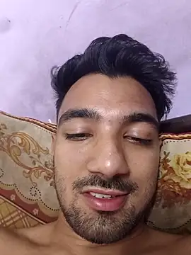 Snapshot of LOVEBIRDS069 chatting on June 2026 06:22:02 PM LOVEBIRDS069 online show from June 2026 06:22:02 PM