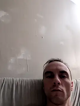 SemoLeo22 online show from April 2026 10:37:02 PM