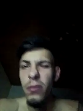 robertmrn112 online show from April 2026 01:14:01 AM