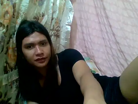 luna veille online show from May 2026 05:52:02 PM