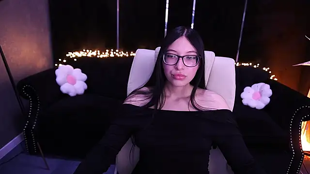 SsoftAura online show from April 2026 12:51:02 PM