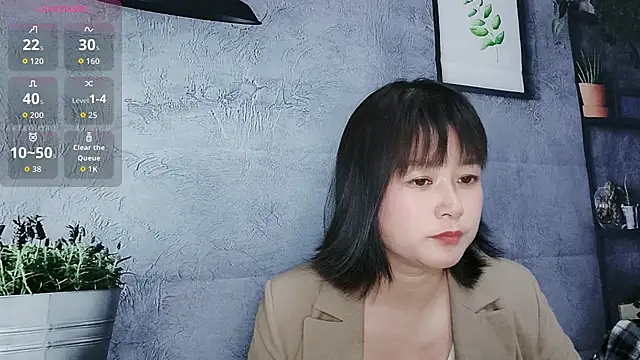 HH-Ying7 online show from May 2026 12:11:02 PM