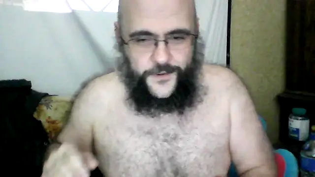 BriTheTopBear online show from May 2026 04:07:02 AM