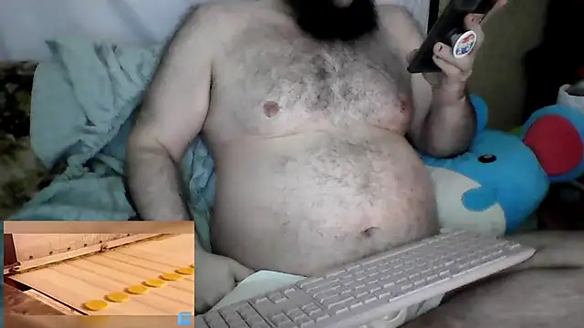 BriTheTopBear online show from June 2026 11:40:01 PM