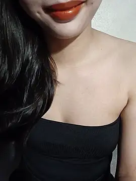 Luckyy29 online show from July 2026 06:23:01 PM