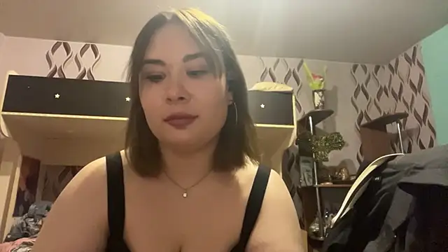 Snapshot of chatting on April 2026 05:03:02 PM online show from April 2026 05:03:02 PM