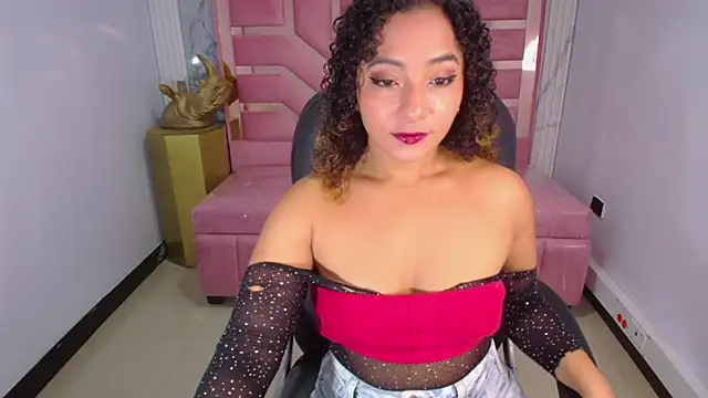 Brittany ch online show from April 2026 07:52:02 PM