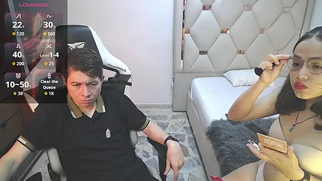 Zoe and jackk  online show from May 2026 08:15:02 PM