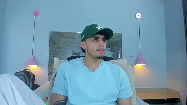 James-06 online show from May 2026 11:27:02 AM
