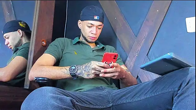 Daniel huge22 online show from May 2026 01:49:01 PM