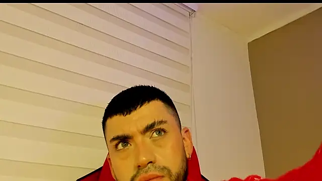Snapshot of Alexander_Diazz chatting on May 2026 04:23:01 PM Alexander Diazz online show from May 2026 04:23:01 PM