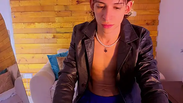Snapshot of jack_shine chatting on April 2026 03:43:01 AM jack shine online show from April 2026 03:43:01 AM