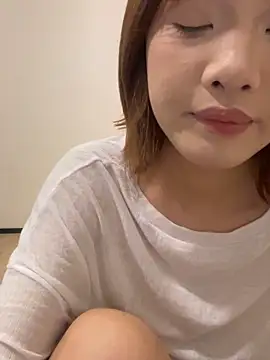 Snapshot of xiaohanbaby chatting on April 2026 04:06:02 PM xiaohanbaby online show from April 2026 04:06:02 PM