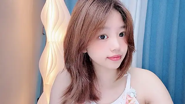 Lilababy00 online show from June 2026 04:56:01 AM