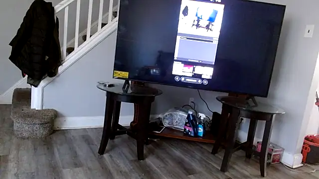 mrbeatit00 online show from April 2026 07:14:01 PM