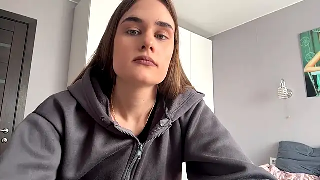 Snapshot of SharellFraleigh chatting on April 2026 12:10:01 PM SharellFraleigh online show from April 2026 12:10:01 PM