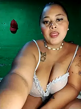 Snapshot of Nikita_Glam chatting on July 2026 03:17:02 AM Nikita Glam online show from July 2026 03:17:02 AM