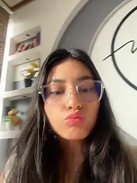 VioletRousee online show from June 2026 01:26:02 PM