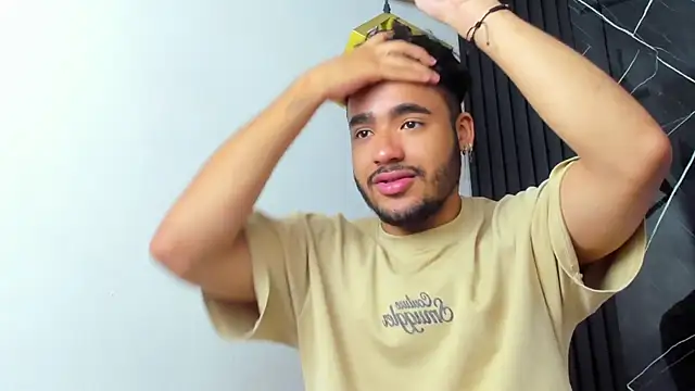 tyagofdef online show from April 2026 11:26:01 PM