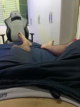 pereiraxzd online show from April 2026 09:09:02 PM