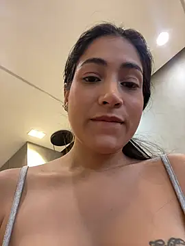 Hana-Parker online show from May 2026 10:06:02 PM