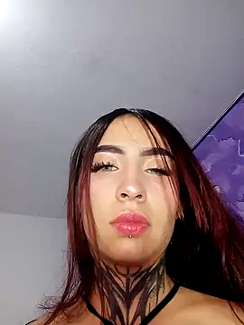 Snapshot of Rouxx_1 chatting on May 2026 11:56:02 PM Rouxx 1 online show from May 2026 11:56:02 PM