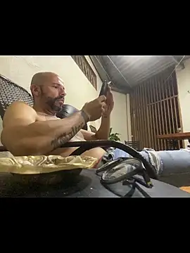 WaltinhoOliveira online show from April 2026 05:23:01 AM