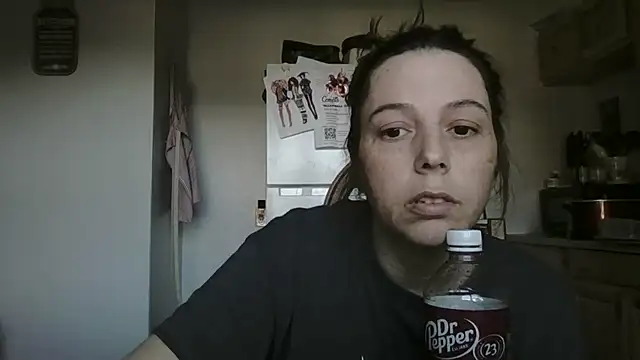 lily1982 online show from May 2026 10:06:02 PM