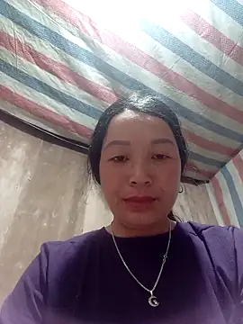 vanlucky2 online show from April 2026 10:56:02 PM