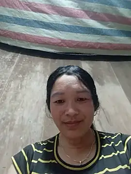 Snapshot of vanlucky2 chatting on July 2026 04:19:01 AM vanlucky2 online show from July 2026 04:19:01 AM