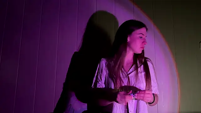 Snapshot of BambiBlush chatting on April 2026 05:13:02 PM BambiBlush online show from April 2026 05:13:02 PM