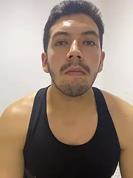 oskrarmop online show from April 2026 05:29:02 AM