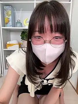 Snapshot of Kannanoko_ chatting on April 2026 03:17:02 PM Kannanoko online show from April 2026 03:17:02 PM