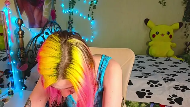 Sansarella online show from November 2025 04:42:02 PM