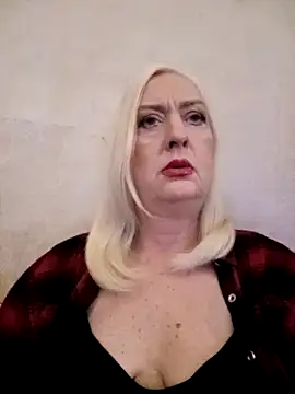 Julia20X online show from May 2026 09:27:01 AM