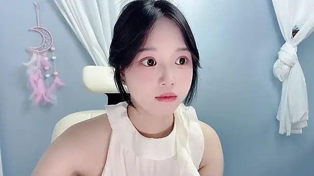 Xiaoqing00 online show from June 2026 05:56:02 AM