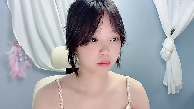 Xiaoqing00 online show from June 2026 05:05:01 AM