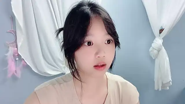 Xiaoqing00 online show from June 2026 05:12:01 AM