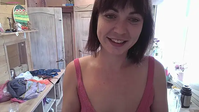 Snapshot of Allice_Honey chatting on June 2026 05:46:01 AM Allice Honey online show from June 2026 05:46:01 AM