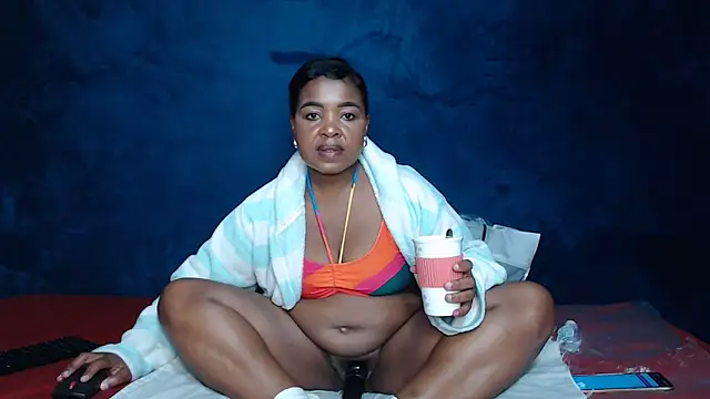 CaramelBaddie16 online show from June 2026 06:13:01 PM