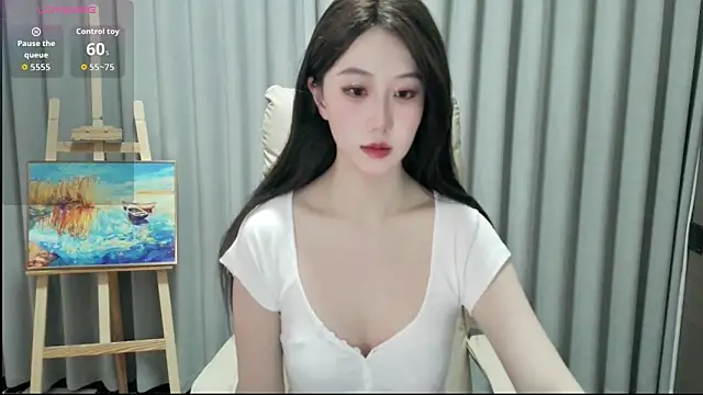 Snapshot of LUNYI-CC chatting on June 2026 11:54:01 AM LUNYI-CC online show from June 2026 11:54:01 AM