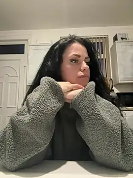 AriannaCruse online show from April 2026 07:41:01 PM